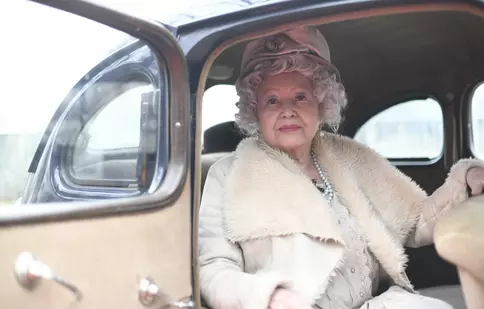 iUmor. Actrița Rodica Popescu Bitănescu îi ia la roast, diseară, pe Delia, Cheloo și Mihai Bendeac