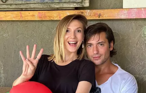 Cum au ajuns fanii Adelei Popescu să creadă că vedeta va avea gemeni