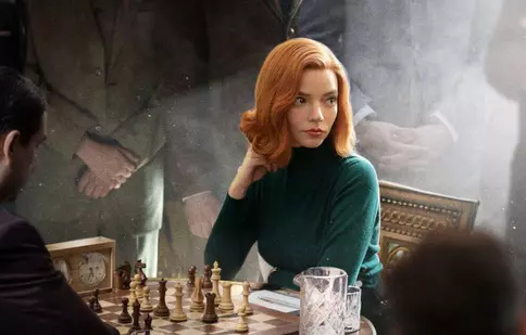 Producția „Gambitul damei” va deveni spectacol muzical pe Broadway