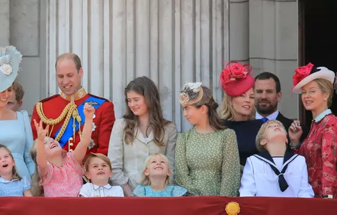 Nepotul reginei Elisabeta a II-a a încălcat carantina Covid pentru o întâlnire amoroasă în Scoția