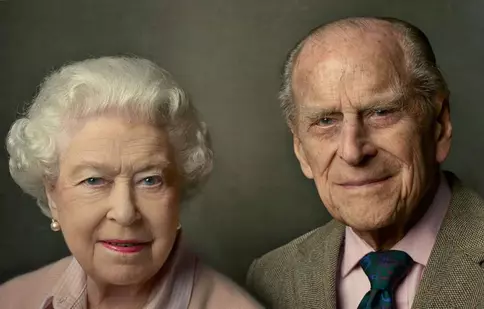 Imagini inedite cu prințul Philip și strănepoții săi, date publicului de familia regală