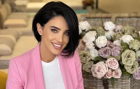 Câți bani câștigă Adelina Pestrițu din Instagram. Suma e fabuloasă!