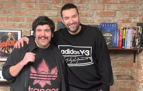 Ce relație are Smiley cu manelele. Declarații neașteptate: „M-am întâlnit cu niște maneliști într-o benzinărie…”