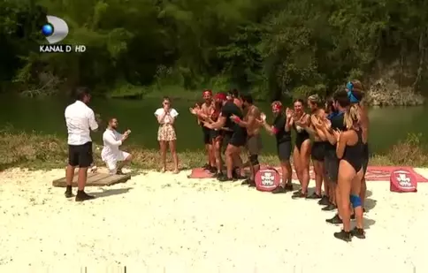 Moment fără precedent la „Survivor România”! A fost cerută în căsătorie chiar în timpul emisiunii