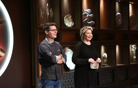 Nick de la N&D, apariție surpriză la Chefi la cuțite. Cine conduce în clasamentul amuletelor