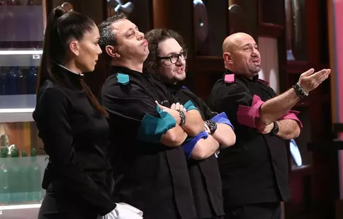 Prima eliminare din sezonul 9 „Chefi la cuțite”. Cine este concurentul care a plecat acasă