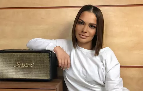 Andreea Antonescu și fostul soț, Traian Spak, au făcut partajul. Cu ce rămâne cântăreața după divorț