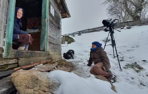 Documentarul „Cum am trăit într-o pădure”, realizat de Dite Dinesz, a fost premiat la Gala Prix CIRCOM 2021