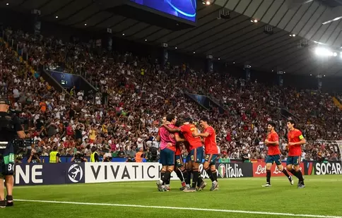 TVR 1 și TVR 2 difuzează fazele superioare ale Campionatului European de Fotbal U21. Programul complet al transmisiunilor