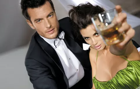 (P) Cele mai importante avantaje ale unui magazin de bauturi online!