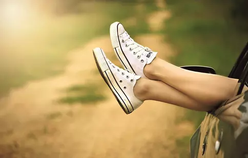 (P) Află acum ce pantofi se poartă în 2021 pentru a fi mereu la modă în sezonul cald!