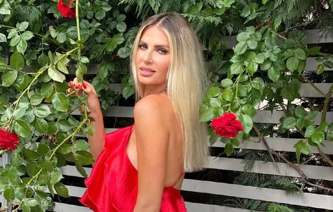 Andreea Bănică, prima reacție după ce și-a operat nasul: „Vă mulțumesc pentru toate gândurile”