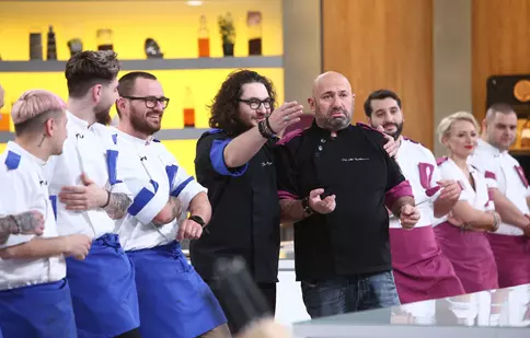 „Chefi la cuțite”. Cine a fost eliminat. Cătălin Scărlătescu a pierdut încă un concurent