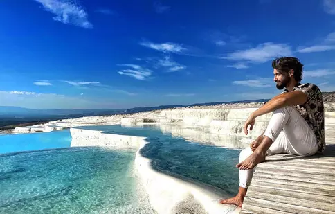 „Burlacul” 2021 ajunge la final. Cine sunt concurentele care luptă pentru inima lui Andi Constantin