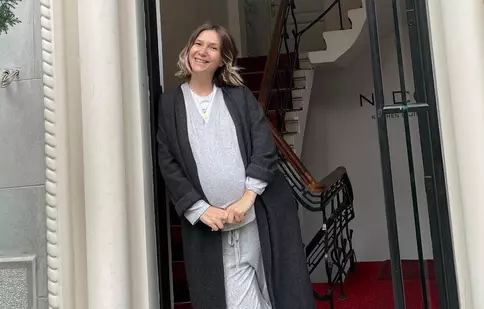 Ce a descoperit Adela Popescu, însărcinată în 8 luni, la ultima ecografie