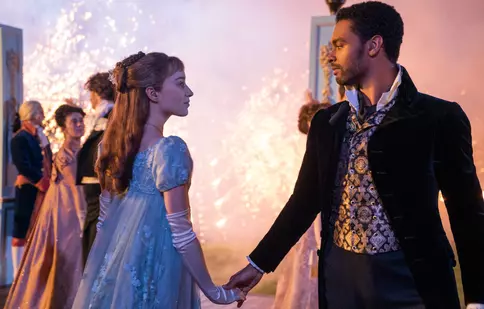 Revine Regé-Jean Page în serialul „Bridgerton”? De ce își fac speranțe fanii Ducelui de Hastings