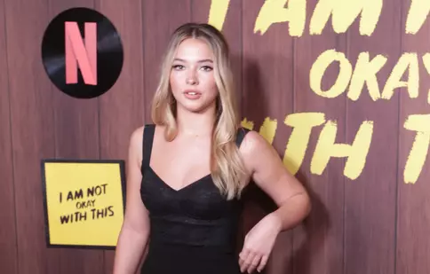 Madelyn Cline, vedeta serialului Netflix „Outer Banks”, se alătură distribuției filmului „Knives Out 2”