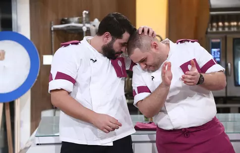 „Chefi la cuțite”, 6 iunie 2021. O nouă eliminare din echipa lui Chef Scărlătescu: „Mi-ați umplut sufletul de emoții rare”