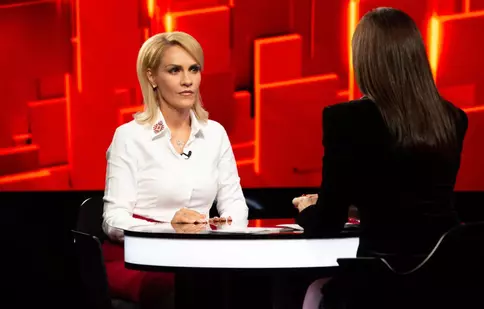 Gabriela Firea, la “40 de întrebări cu Denise Rifai”: „V-a amenințat Liviu Dragnea cu moartea?”
