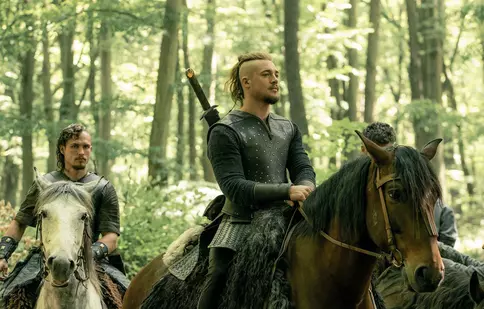 S-au terminat filmările la ultimul sezon „The Last Kingdom”. Când sunt așteptate la Netflix noile episoade