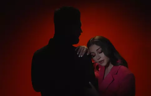 Nicole Cherry este însărcinată. Ce frumos a făcut anunţul: „O inimioară bate în tandem cu inima mea”