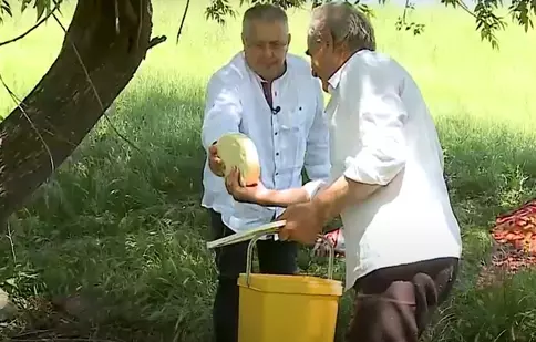 Mircea Dinescu vine cu o altfel de ediție la ”Poezie și delicatețuri”