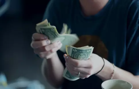 (P) Cum să alegi un job care îți oferă independență financiară