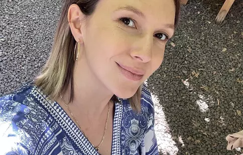 Adela Popescu a devenit mămică pentru a treia oară! Prima imagine cu bebelușul