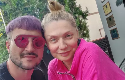 Cristina Cioran a plecat la mare, în timp ce fetița ei e încă în grija medicilor. Ce explicație a dat vedeta