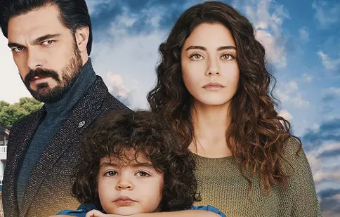 Happy Channel difuzează serialul turcesc „Moștenirea”. Unde îl poți vedea online