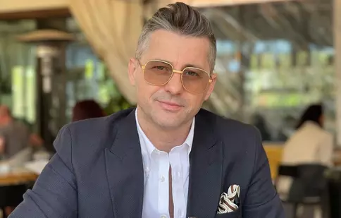 Adi Sînă s-a reprofilat! Ce face acum după ce muzica a trecut pe locul doi