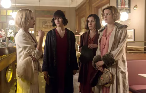 Iubiri din alte vremuri: 5 seriale spaniole romantice de la Netflix