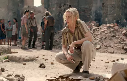 Recomandare serial Netflix. „Învinșii” / „The Defeated”, dezolarea de după bătălie