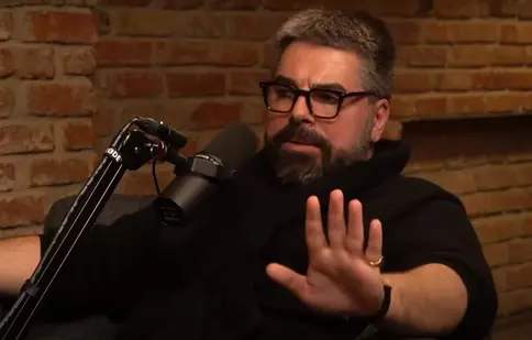 Maurice Munteanu, îndrăgostit de o femeie misterioasă: „Ne dorim amândoi același lucru, dar știm că e imposibil”