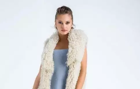 Ce trebuie să știi când cumperi o vestă de blană pentru prima dată?