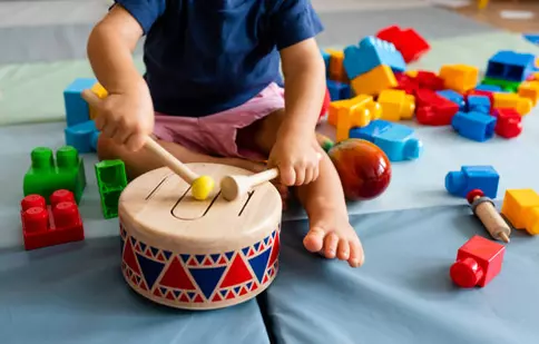 Sfaturi de la beki.ro: cum alegi jucăriile potrivite pentru copilul tău?