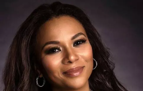 Nadine a devenit studentă după ce a luat Bacalaureatul la 44 de ani. Ce facultate a decis să urmeze