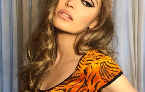 Lily Rose-Depp, fata lui Johnny Depp, într-un serial creat de presupusul iubit al Angelinei Jolie