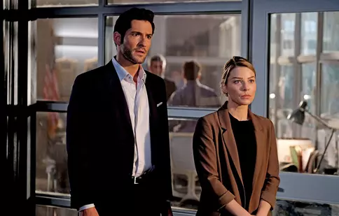 Ce s-a întâmplat între Tom Ellis (Lucifer Morningstar) și Lauren German (Chloe Decker), la prima filmare