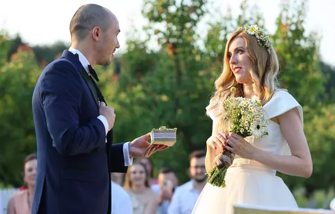 „Căsătoriți pe nevăzute”, 19 octombrie. Suspans la nuntă:  „N-am cum să spun...”