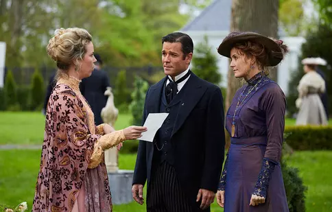 În weekend-ul de Halloween, Epic Drama difuzează un episod special din „Detectivul Murdoch”. Când începe sezonul 13