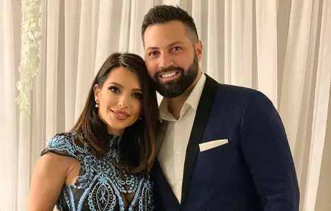 Celia este însărcinată pentru a doua oară! Primele imagini cu burtica de gravidă