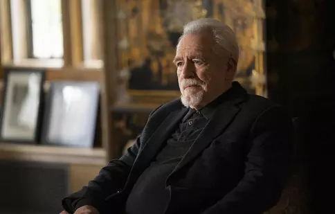 Apreciatul actor Brian Cox din „Succesiunea” debutează în regie