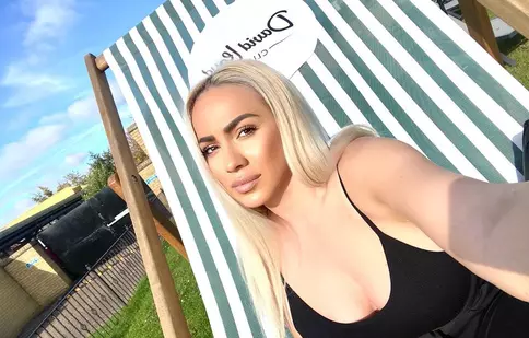 Ce face astăzi Rocsana Marcu. Fosta vedetă tv a renunțat la televiziune după ce a devenit mamă. „Meseria asta presupune să păstrez confidențialitatea”