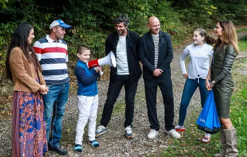 Ce se întâmplă în episodul 9 din sezonul 8 al emisiunii „Visuri la cheie”. „Singurul lucru care îmi lipsește e mami. Atât”