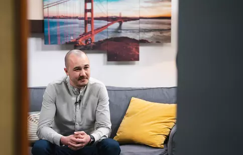 „Căsătoriți pe nevăzute”, 2 noiembrie. „Mă faci să mă simt ca un prieten... mă îndepărtezi!”