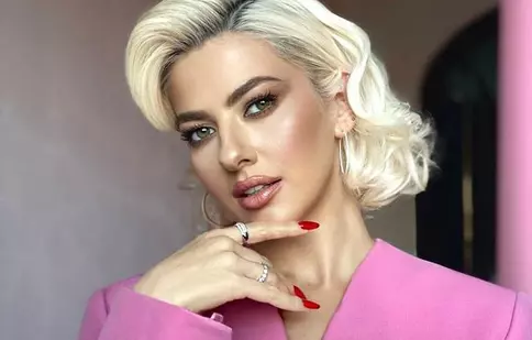 De ce a dispărut Lidia Buble din mediul online. Și-a schimbat complet look-ul