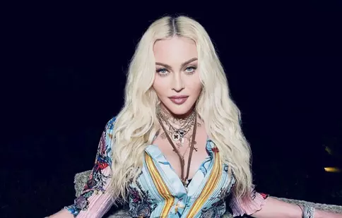 Madonna, topless la 63 de ani. Poze rare din arhiva personală a artistei