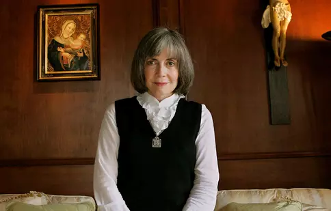 A murit Anne Rice, celebra scriitoare a cărții „Interviu cu un vampir”. Mesajul trist transmis de fiul ei