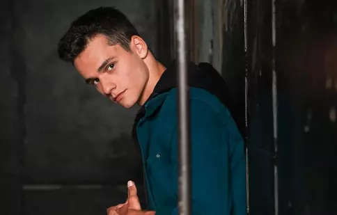 Ștefan Iancu, dezvăluiri la „Întrebarea mesei rotunde”. Cu ce colegă din „Vlad” ar vrea să aibă momente intime